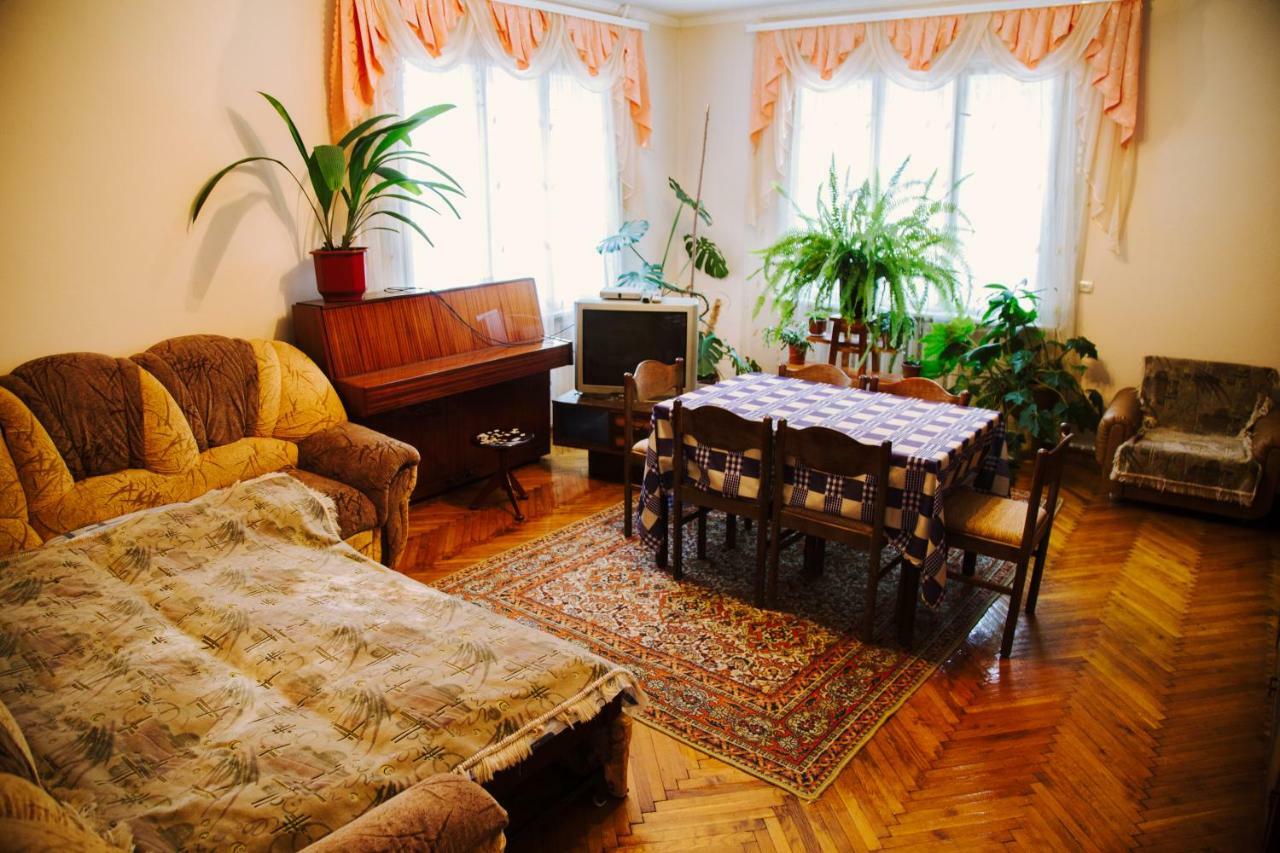 Zabava Apartment Yaremche Luaran gambar